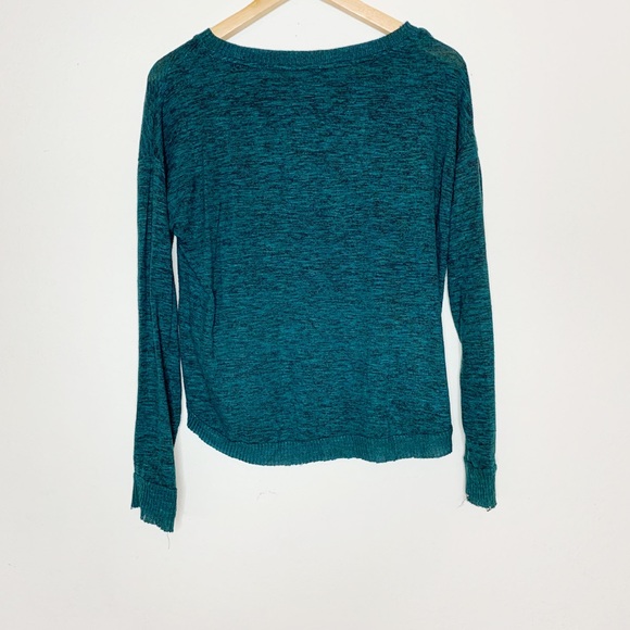 Prince & Fox Blue-Green Long Sleeve Top - Picture 2 of 4